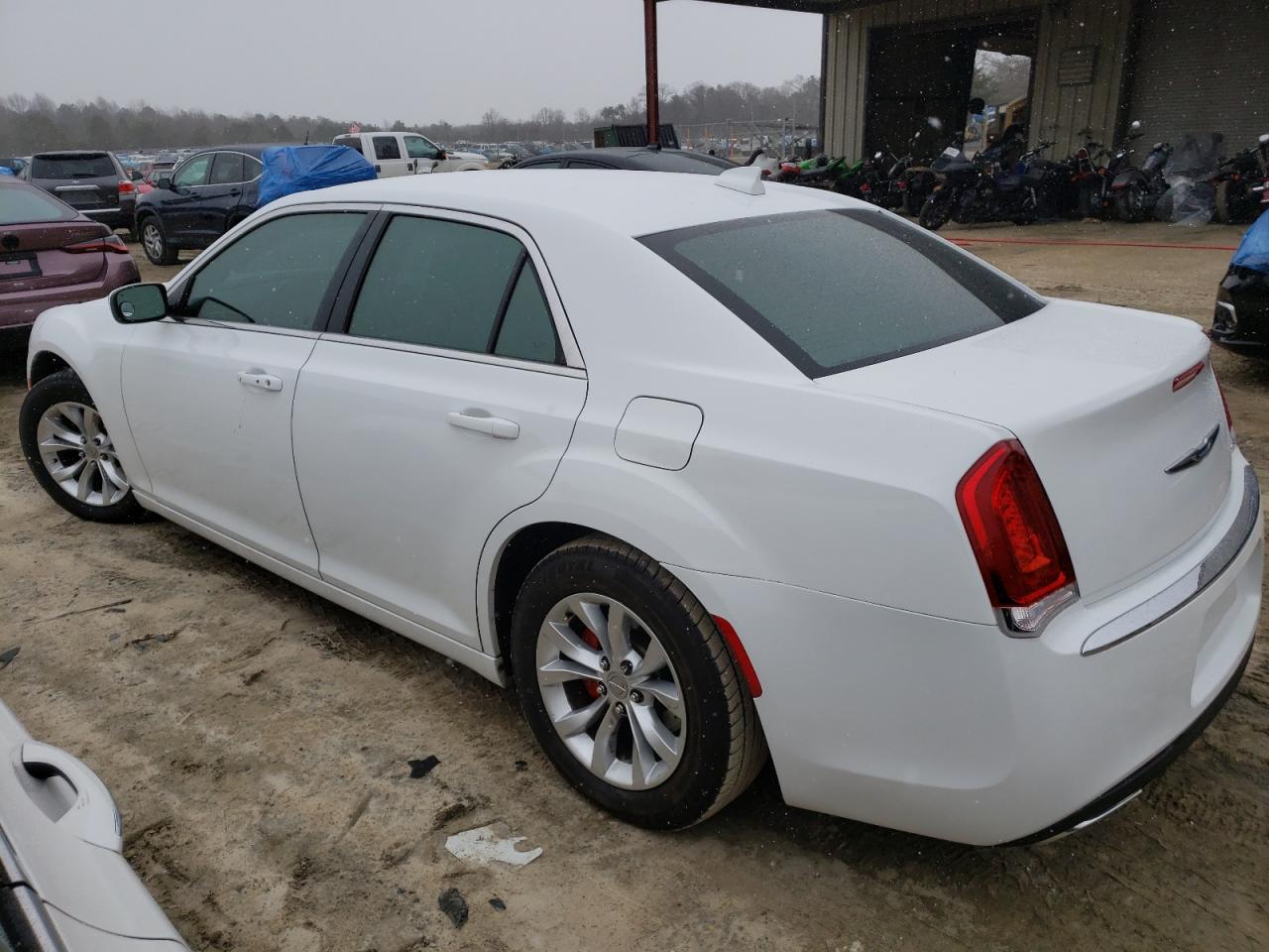 Photo 1 VIN: 2C3CCAAG9FH781289 - CHRYSLER 300 