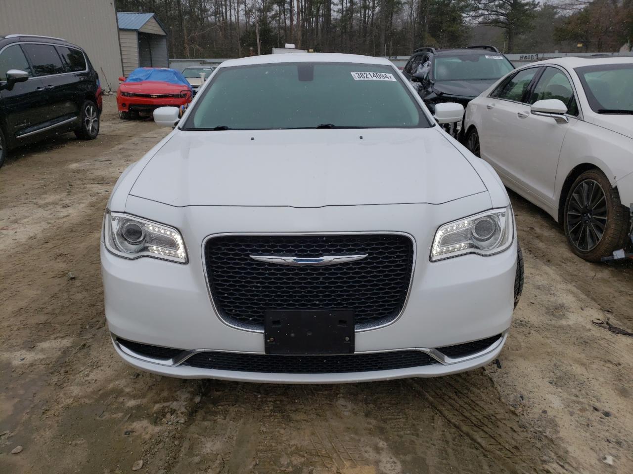 Photo 4 VIN: 2C3CCAAG9FH781289 - CHRYSLER 300 