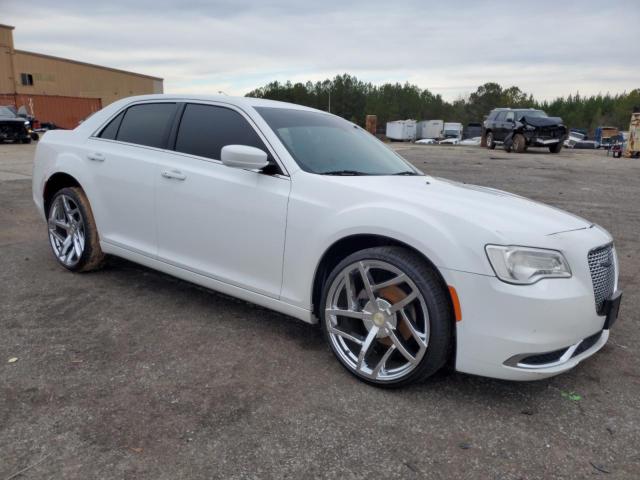 Photo 3 VIN: 2C3CCAAG9FH796715 - CHRYSLER 300 