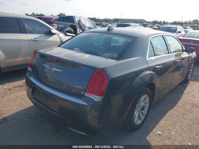 Photo 3 VIN: 2C3CCAAG9FH818339 - CHRYSLER 300 