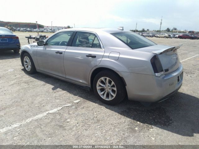 Photo 2 VIN: 2C3CCAAG9FH929666 - CHRYSLER 300 