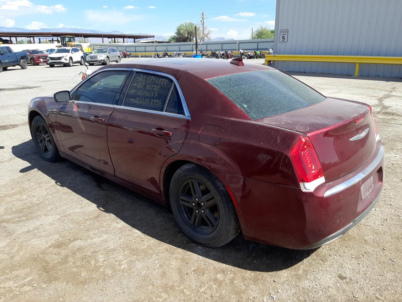 Photo 1 VIN: 2C3CCAAG9GH167781 - CHRYSLER 300 