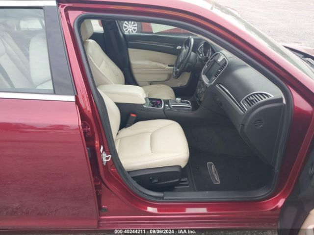 Photo 4 VIN: 2C3CCAAG9GH220012 - CHRYSLER 300 