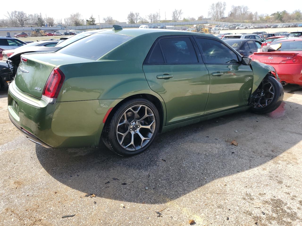 Photo 2 VIN: 2C3CCAAG9JH341016 - CHRYSLER 300 