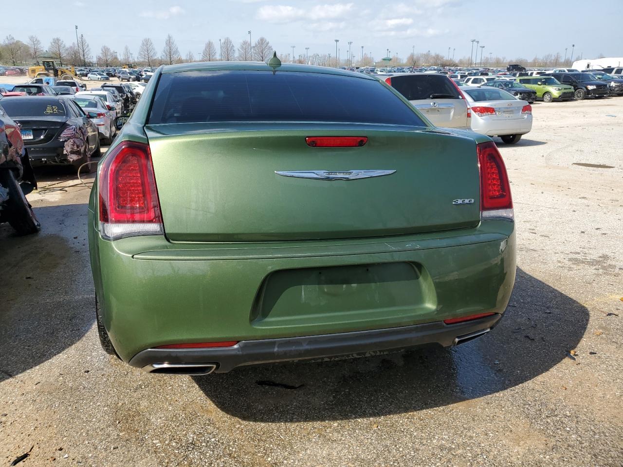 Photo 5 VIN: 2C3CCAAG9JH341016 - CHRYSLER 300 