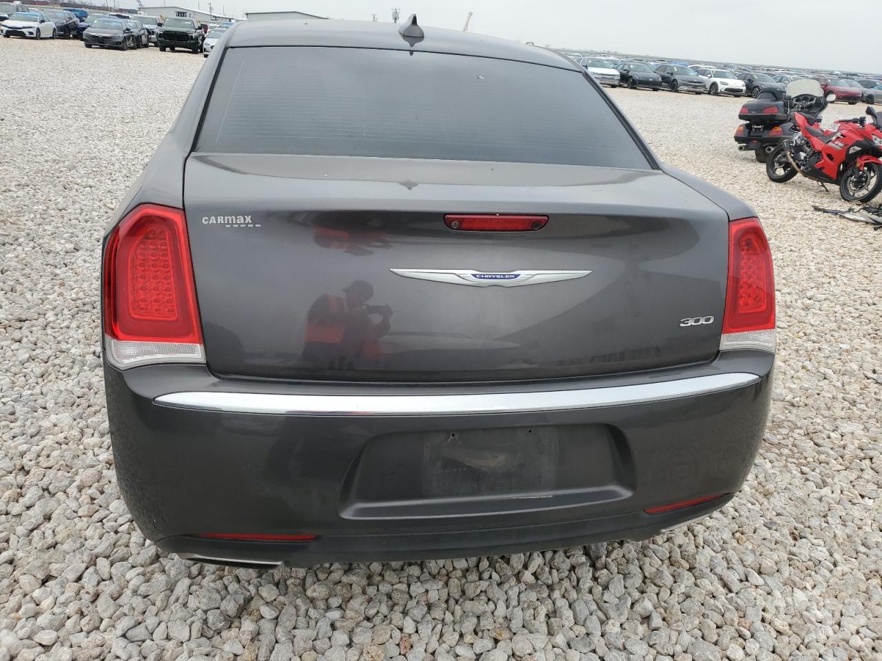 Photo 5 VIN: 2C3CCAAG9KH564772 - CHRYSLER 300 