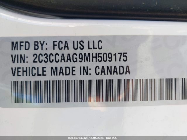 Photo 8 VIN: 2C3CCAAG9MH509175 - CHRYSLER 300 