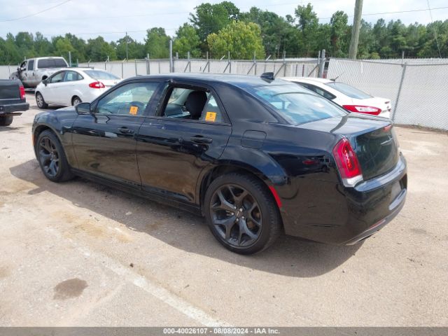 Photo 2 VIN: 2C3CCAAG9NH174372 - CHRYSLER 300 