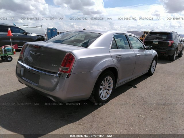 Photo 3 VIN: 2C3CCAAGXDH732308 - CHRYSLER 300 