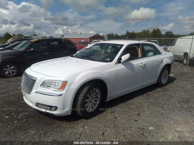 Photo 1 VIN: 2C3CCAAGXEH136293 - CHRYSLER 300 