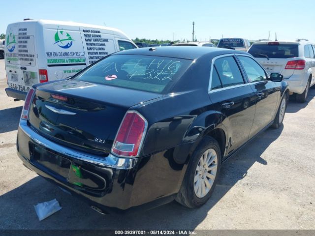 Photo 3 VIN: 2C3CCAAGXEH164322 - CHRYSLER 300 