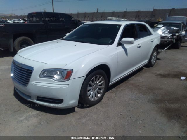 Photo 1 VIN: 2C3CCAAGXEH380557 - CHRYSLER 300 