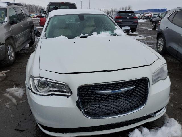 Photo 4 VIN: 2C3CCAAGXFH735888 - CHRYSLER 300 LIMITE 