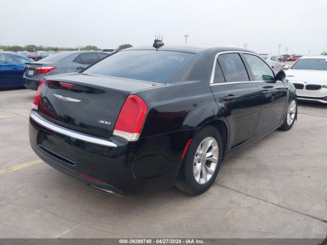 Photo 3 VIN: 2C3CCAAGXGH135535 - CHRYSLER 300 