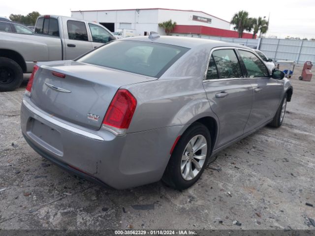 Photo 3 VIN: 2C3CCAAGXGH175467 - CHRYSLER 300 