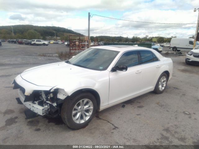 Photo 1 VIN: 2C3CCAAGXGH212520 - CHRYSLER 300 