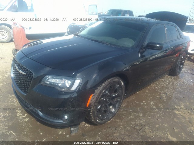 Photo 1 VIN: 2C3CCAAGXJH190316 - CHRYSLER 300 