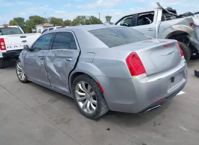 Photo 2 VIN: 2C3CCAAGXJH201704 - CHRYSLER 300 