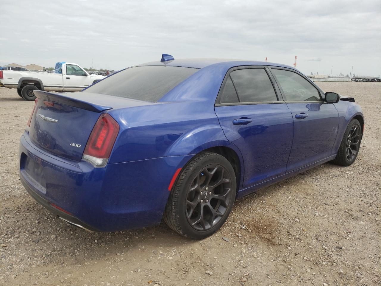 Photo 2 VIN: 2C3CCAAGXKH746092 - CHRYSLER 300 