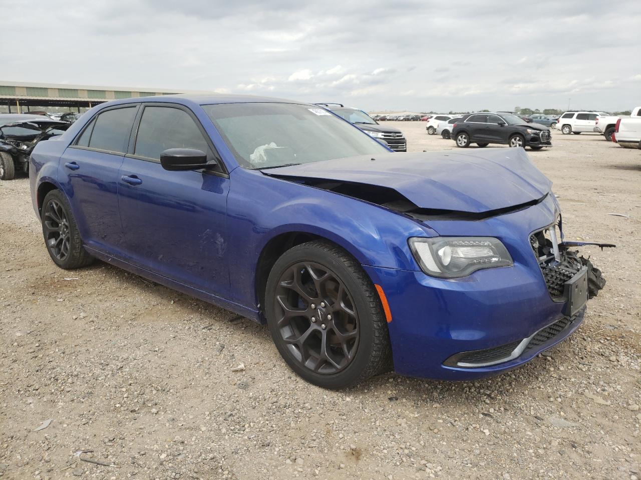 Photo 3 VIN: 2C3CCAAGXKH746092 - CHRYSLER 300 