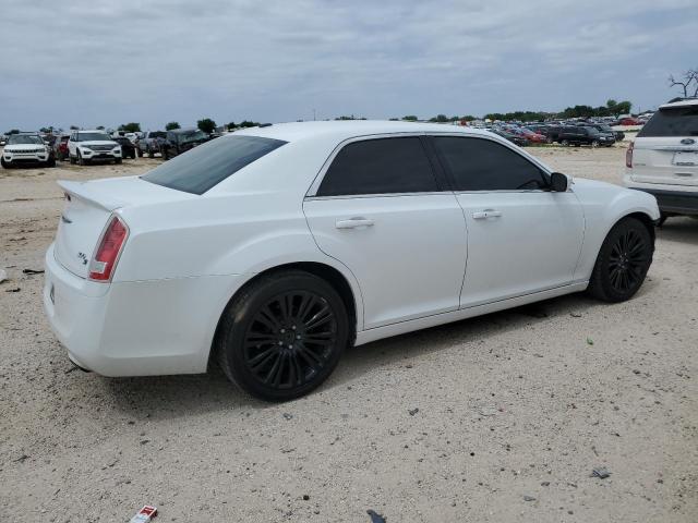 Photo 2 VIN: 2C3CCABG0DH612130 - CHRYSLER 300 