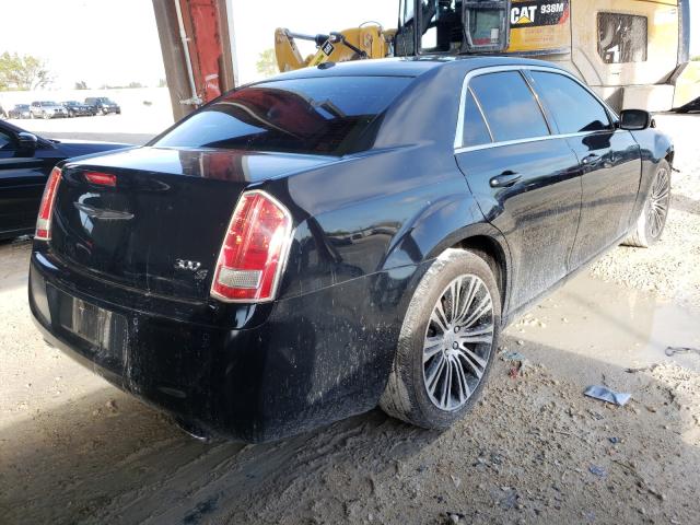 Photo 3 VIN: 2C3CCABG0DH644141 - CHRYSLER 300 S 