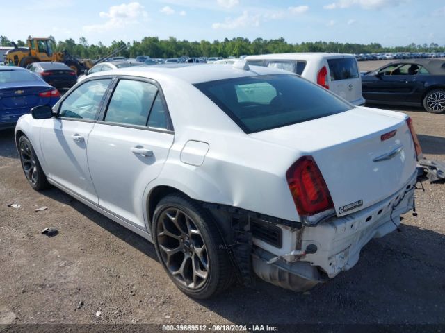 Photo 2 VIN: 2C3CCABG0FH786928 - CHRYSLER 300 