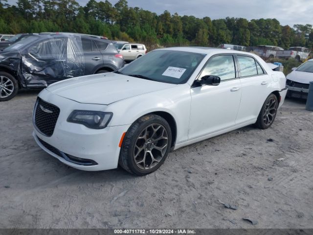 Photo 1 VIN: 2C3CCABG0FH833276 - CHRYSLER 300 