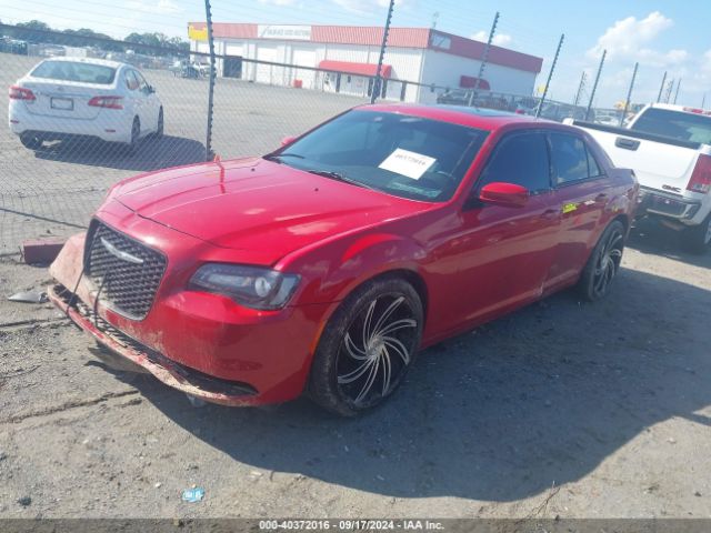 Photo 1 VIN: 2C3CCABG0FH853981 - CHRYSLER 300 