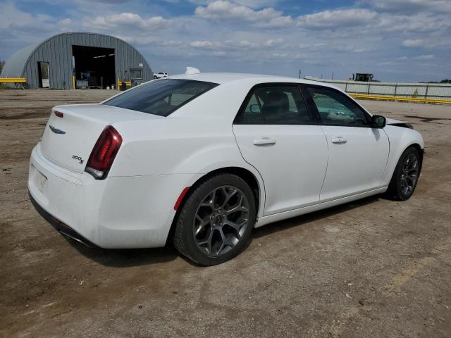 Photo 2 VIN: 2C3CCABG0FH882820 - CHRYSLER 300 