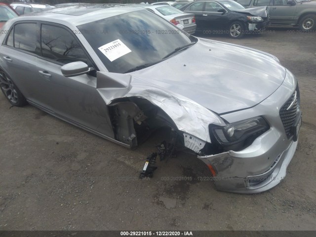 Photo 5 VIN: 2C3CCABG0JH266804 - CHRYSLER 300 