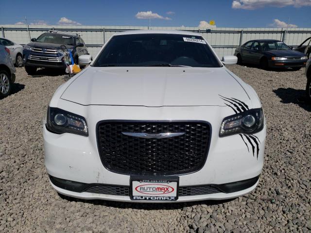 Photo 4 VIN: 2C3CCABG0JH313930 - CHRYSLER 300 S 