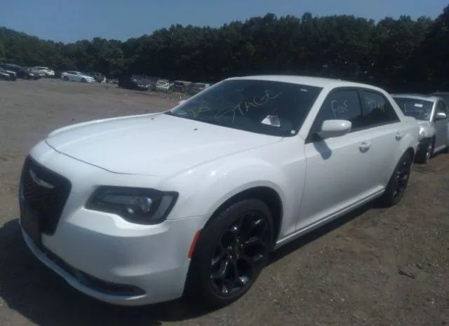 Photo 1 VIN: 2C3CCABG0KH536034 - CHRYSLER 300 