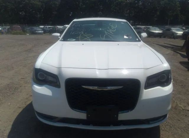 Photo 5 VIN: 2C3CCABG0KH536034 - CHRYSLER 300 