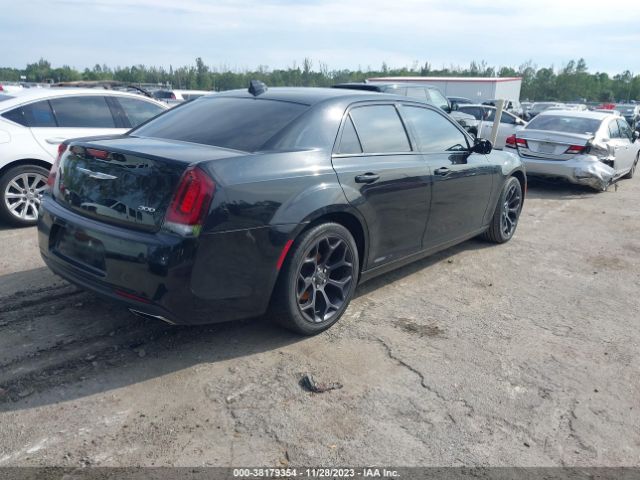 Photo 3 VIN: 2C3CCABG0KH601075 - CHRYSLER 300 