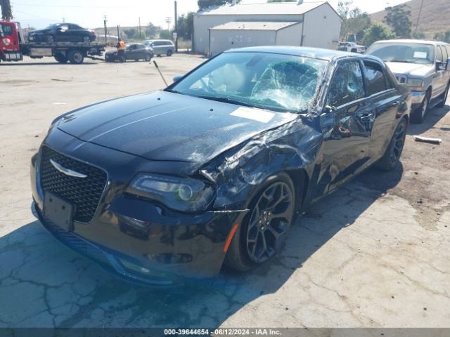 Photo 1 VIN: 2C3CCABG0KH697953 - CHRYSLER 300 