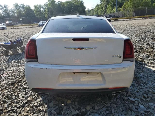 Photo 5 VIN: 2C3CCABG0KH745855 - CHRYSLER 300 S 