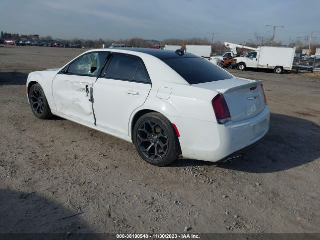 Photo 2 VIN: 2C3CCABG0LH175454 - CHRYSLER 300 