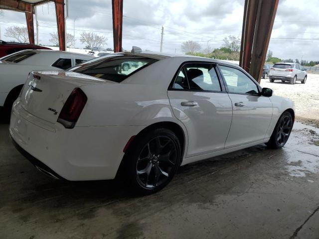 Photo 2 VIN: 2C3CCABG0PH585404 - CHRYSLER 300 