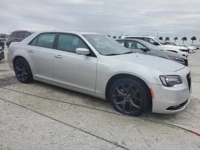 Photo 3 VIN: 2C3CCABG0PH633385 - CHRYSLER 300 S 