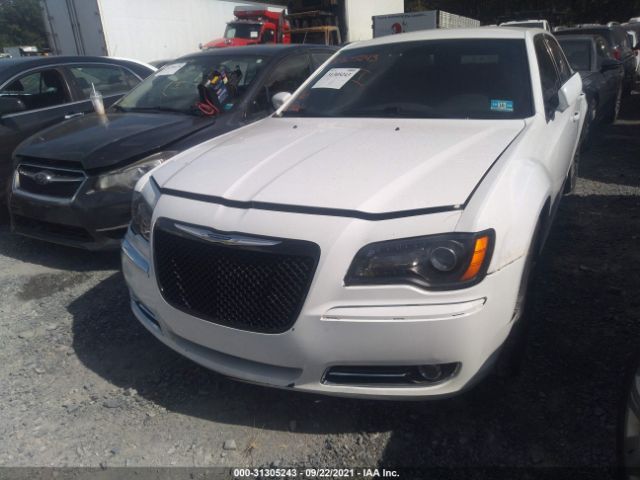 Photo 1 VIN: 2C3CCABG1DH504213 - CHRYSLER 300 