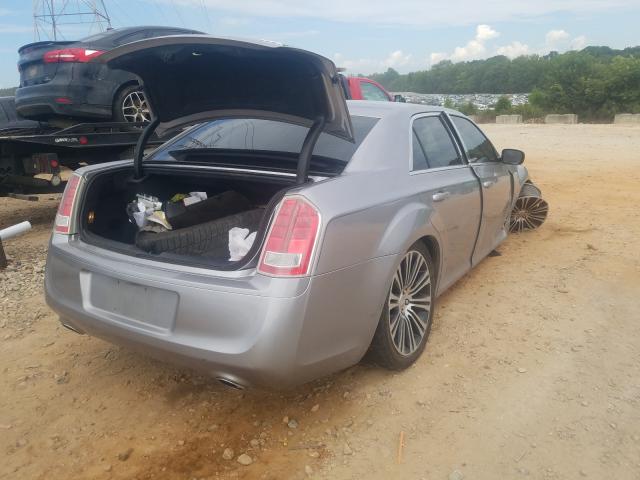 Photo 3 VIN: 2C3CCABG1DH598979 - CHRYSLER 300 S 