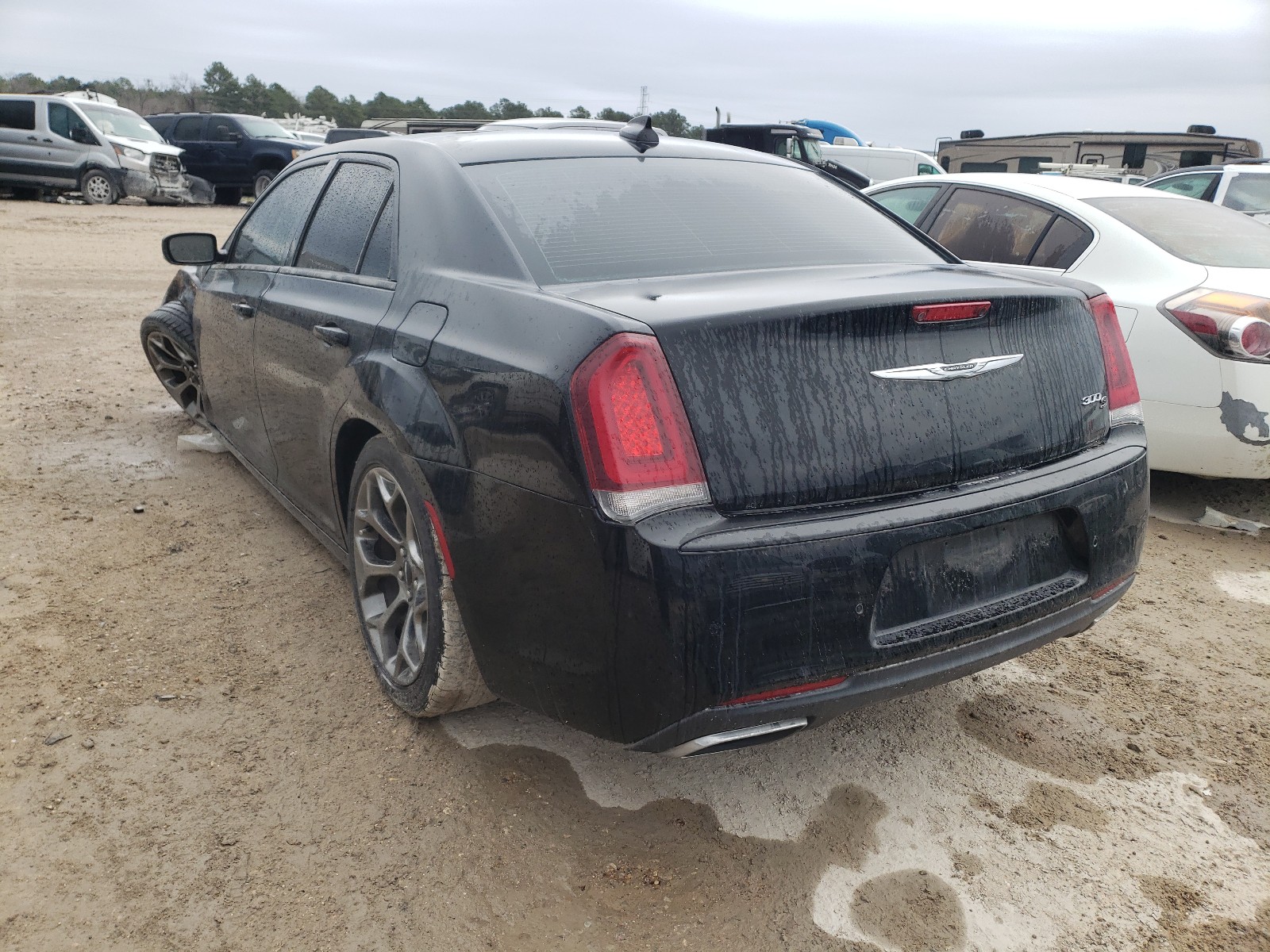 Photo 2 VIN: 2C3CCABG1GH135504 - CHRYSLER 300 S 