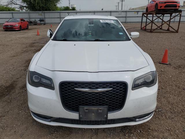 Photo 4 VIN: 2C3CCABG1GH167742 - CHRYSLER 300 