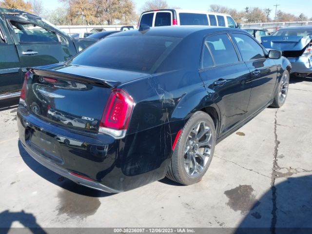 Photo 3 VIN: 2C3CCABG1HH616161 - CHRYSLER 300 