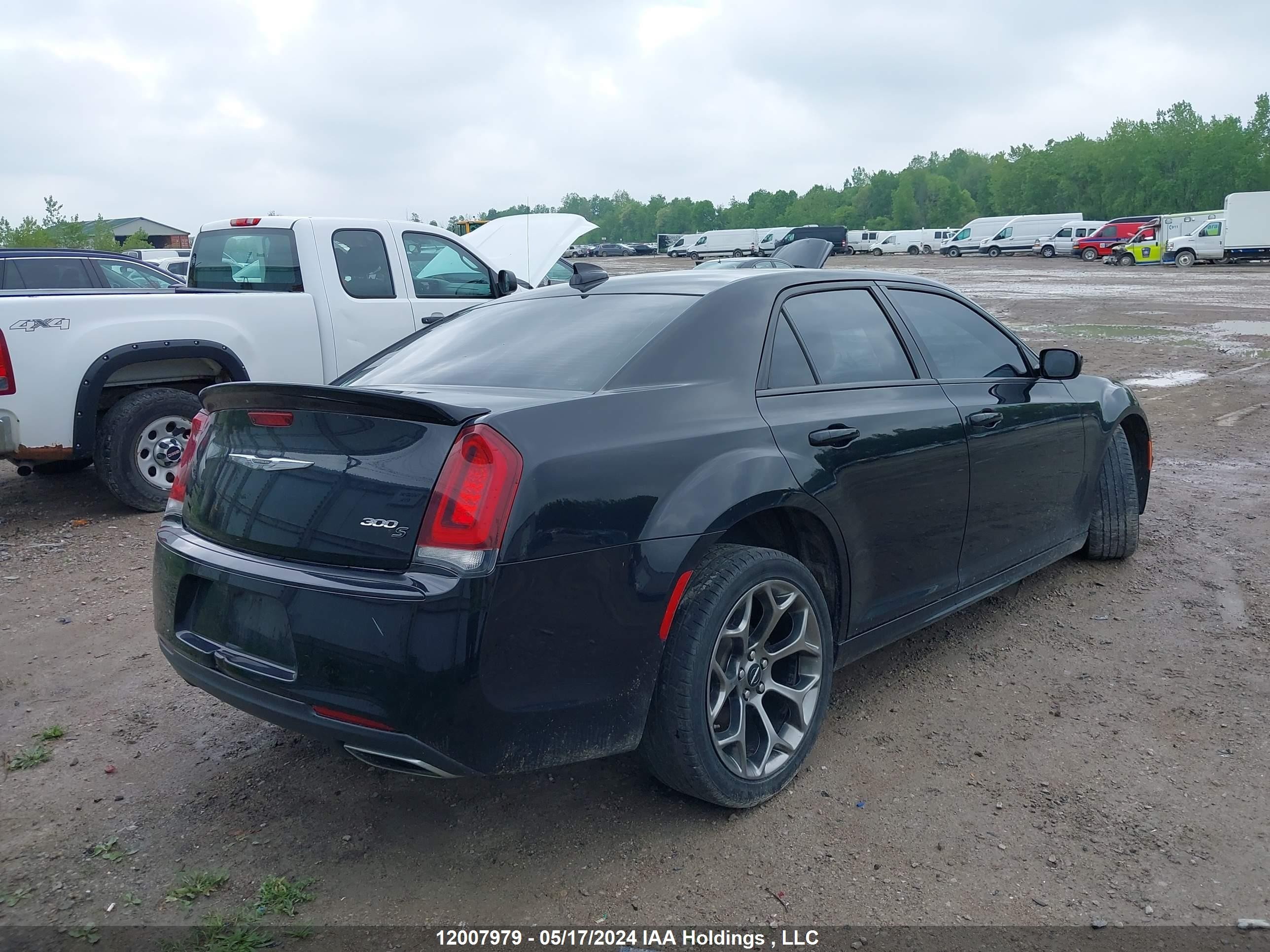 Photo 3 VIN: 2C3CCABG1JH198724 - CHRYSLER 300 