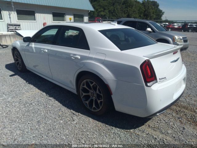 Photo 2 VIN: 2C3CCABG1JH240390 - CHRYSLER 300 