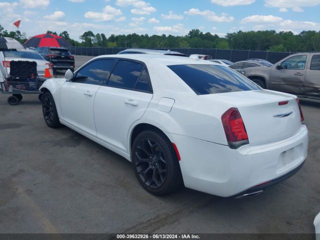 Photo 2 VIN: 2C3CCABG1KH516245 - CHRYSLER 300 