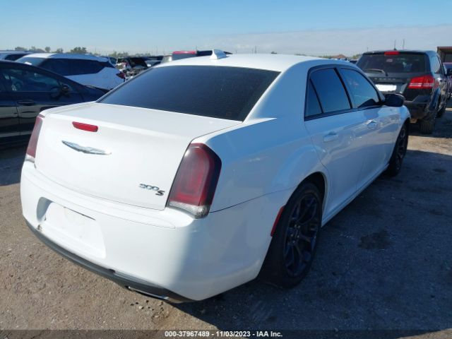 Photo 3 VIN: 2C3CCABG1KH539430 - CHRYSLER 300 