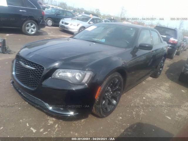 Photo 1 VIN: 2C3CCABG1KH697492 - CHRYSLER 300 